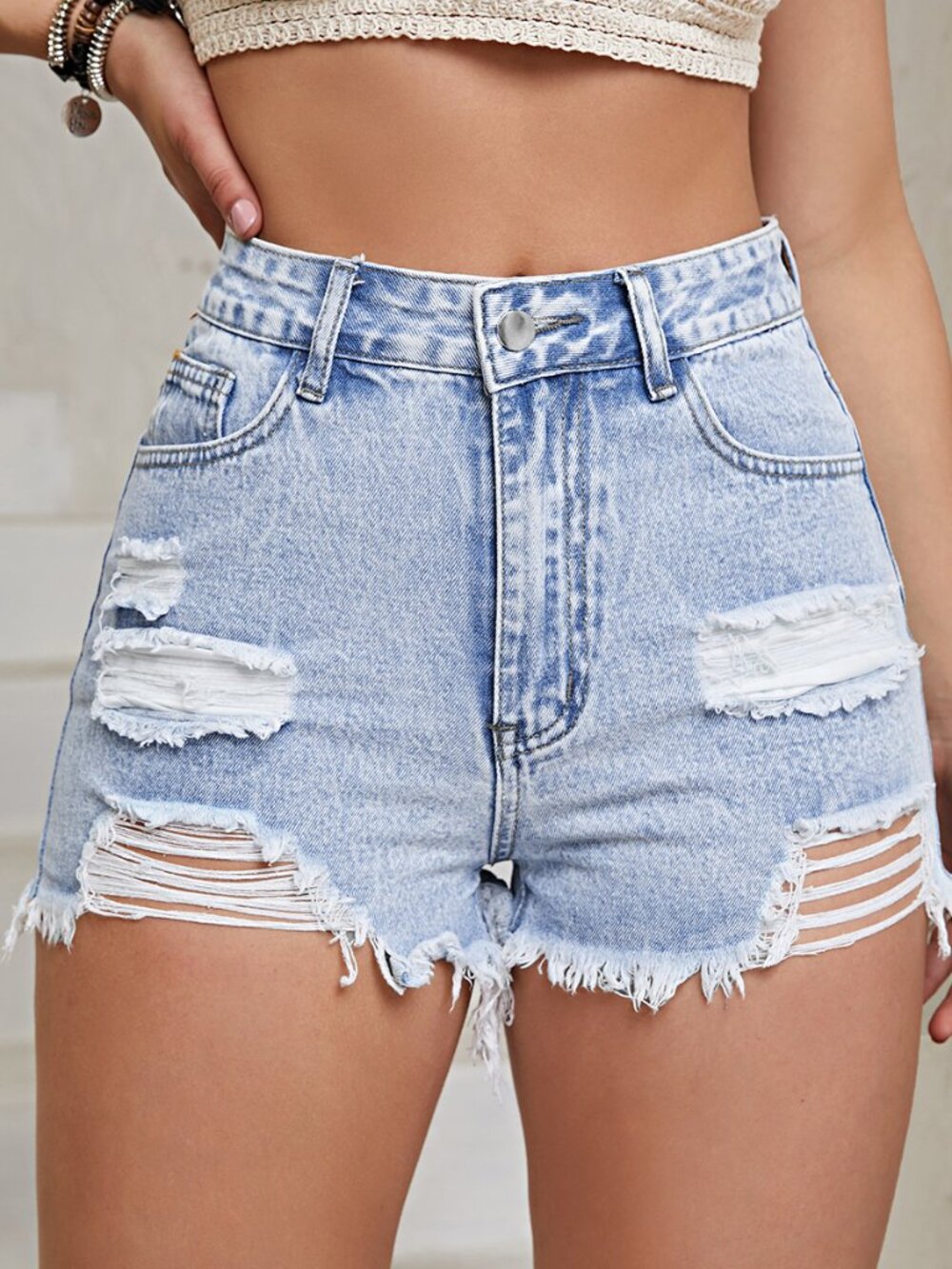 Distressed Denim Shorts ☀️ Light Wash Ripped Shorts